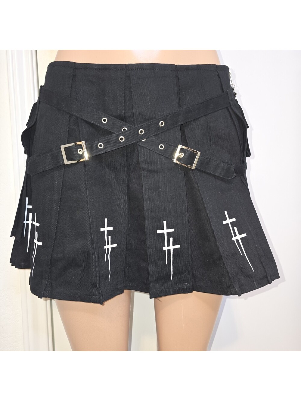 Dead Threads Gothic Crosses Black Mini Layering Skirt Bondage Sz 10 Y2K 2000s
